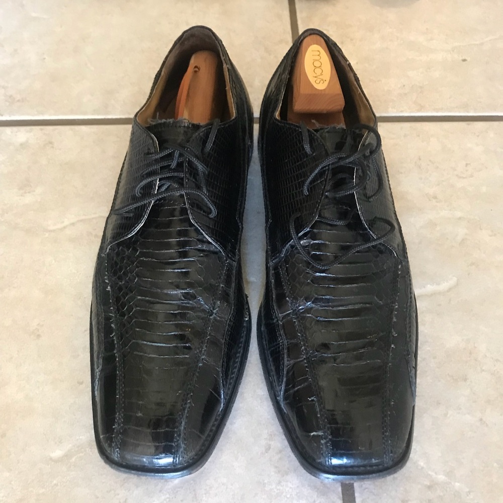 Stacy Adams dress shoe